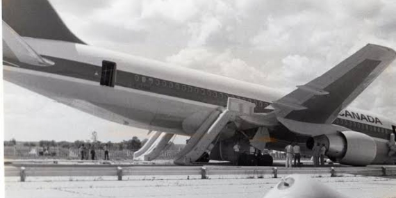 Havacılık Tarihine Geçen Olay! Havada Yakıtı Biten Uçağın Efsanevi Hikayesi