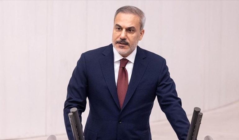 Dışişleri Bakanı Fidan: İsrail uçaklarının hava sahamıza girmesine izin vermiyoruz