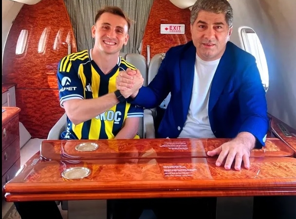 CANLI İZLE | Kerem Aktürkoğlu uçak takibi izle! Kerem Aktürkoğlu uçak takip kodu linki nedir, hangi uçakla saat kaçta gelecek?