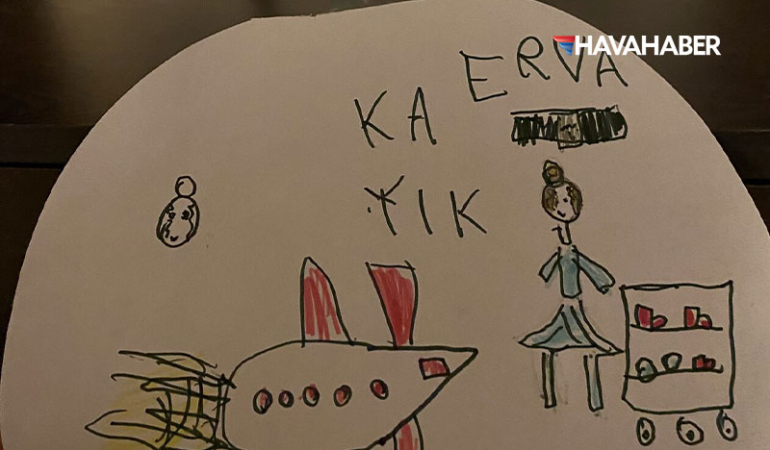 AJet kabin ekibine yolcusundan sürpriz hediye