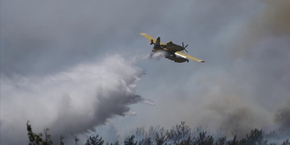 Baraja iniş yapan eğitim uçağındaki iki pilot, balıkçı teknesiyle kurtarıldı