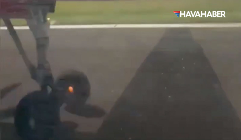 SpiceJet uçağında kalkış sırasında lastik koptu: Yolcular ne yaşadı?