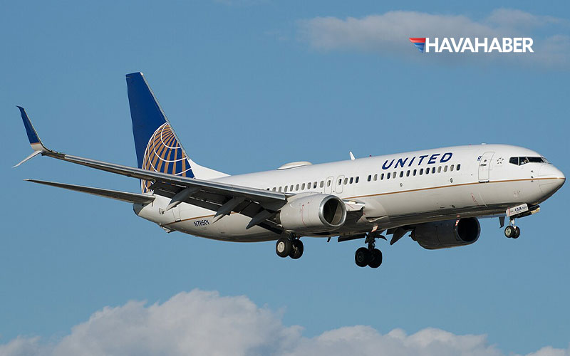 Uçak Kalkamadı, Tüm Ekip Görevden Alındı! United Uçağını 4 Saat Kitleyen İnanılmaz Kriz: İki Kabin Memurunun Kavgası!