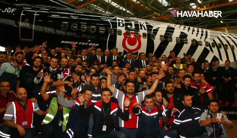Bir zamanlar Beşiktaş’ın renklerine boyanmıştı! AnadoluJet filosundaki TC-JGF Boeing 737-800’in ilginç geçmişi