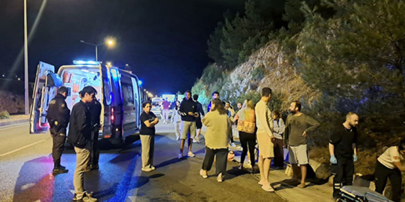 Havalimanı yolcu taşımacılığı yapan otobüs kaza yaptı: 5 Yaralı