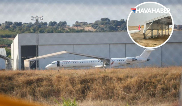 İspanya’da tehlikeli anlar: Iberia uçağı askeri hangara çarptı