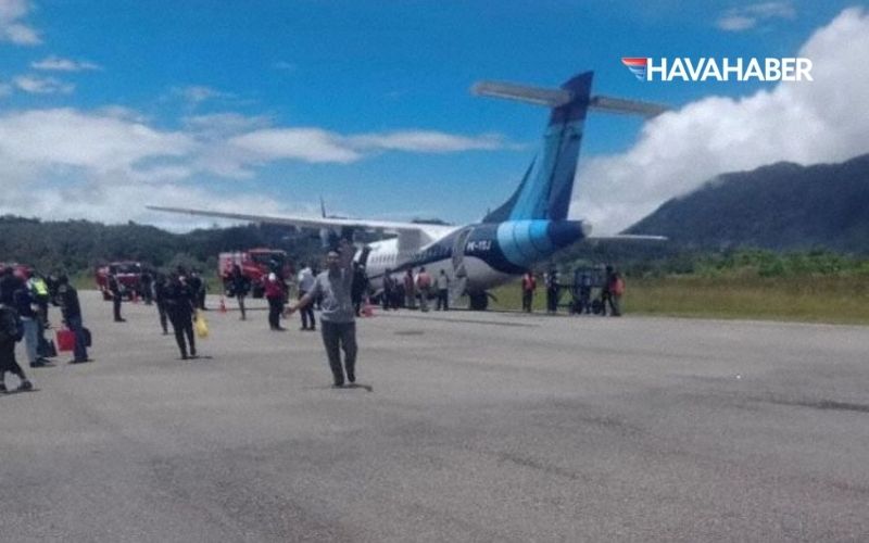 Yer ekipleri büyü çaba sarf etti: Pistten çıkan Trigana Air’e ait ATR 42-300 havalimanından çekildi