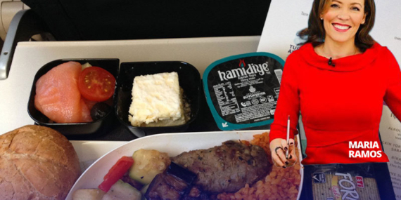 THY uçağında köfte sevinci! Uçaktaki yemeği böyle övdü