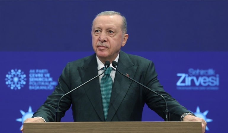 Cumhurbaşkanı Erdoğan’dan uçak kazasına ilişkin ilk değerlendirme: Rabbim şehitlerimize rahmet eylesin