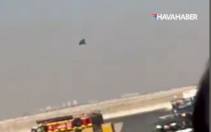 Dubai Airshow’da Hindistan’a Ait Tejas Savaş Uçağı Düştü