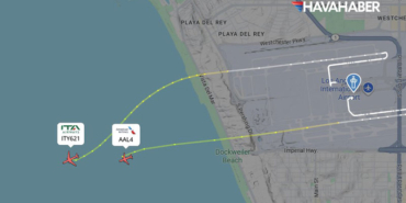 Los-Angeles’ta-tehlikeli-anlar--İki-yolcu-uçağı-havada-çarpışmaktan-son-anda-kurtuldu