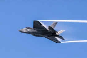 f35