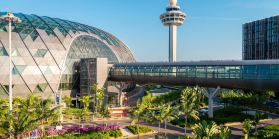 Taht devrildi, ezber bozuldu: Singapur değil, işte 2025’in “En Güzel” havalimanı!