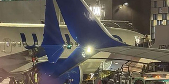 Houston’da Apron Karıştı! United’ın İki Devi Birbirine Girdi: Kalkış Öncesi “Kanat Kanada” Kaza!