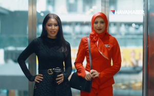 AirAsia’dan-Üniforma-Politikasında-Değişiklik--Kabin-Ekibine-Başörtüsü-Serbestliği