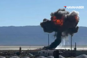 Dünyaca-Ünlü-Thunderbirds-Ekibinin-F-16'sı-Çakıldı--Pilot-Saniyelerle-Kurtuldu!