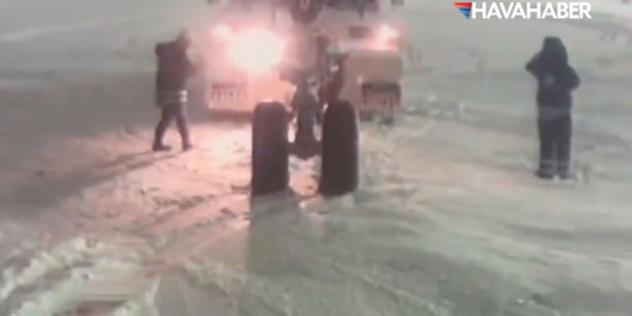 Japonya’da Kar Alarmı: New Chitose Havalimanı’nda 244 Uçuş İptal Edildi