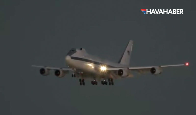 Gökyüzünde “Kıyamet” hareketliliği: ABD’nin en gizli uçağı başkent semalarında görüldü!