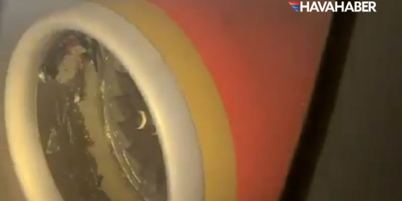 Air India A350 Delhi’de Taksi Sırasında Bagaj Konteyneri Yuttu, Motor Hasar Gördü