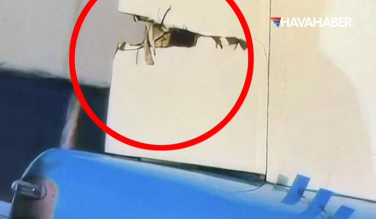 Amsterdam-Schiphol-Havalimanı'nda-iki-KLM-uçağı-yerde-çarpıştı!-Boeing-737'nin-kuyruğunda-büyük-hasar-oluştu.-İşte-o-anlar.