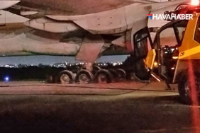 _Brezilya’da-Boeing-777-şoku--Lastikler-parçalandı,-pistte-tahliye!-