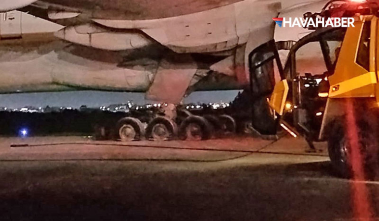 _Brezilya’da-Boeing-777-şoku--Lastikler-parçalandı,-pistte-tahliye!-