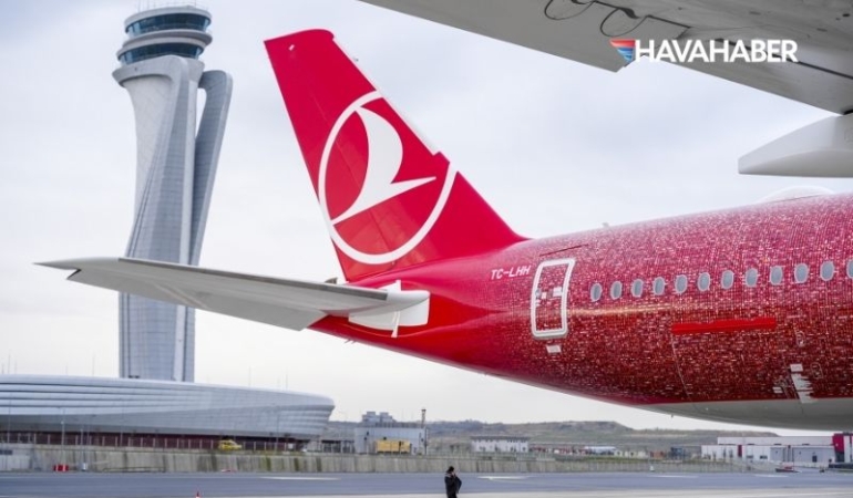 THY'nin 500'üncü uçağının özel uçuşu en çok takip edilen uçuş oldu