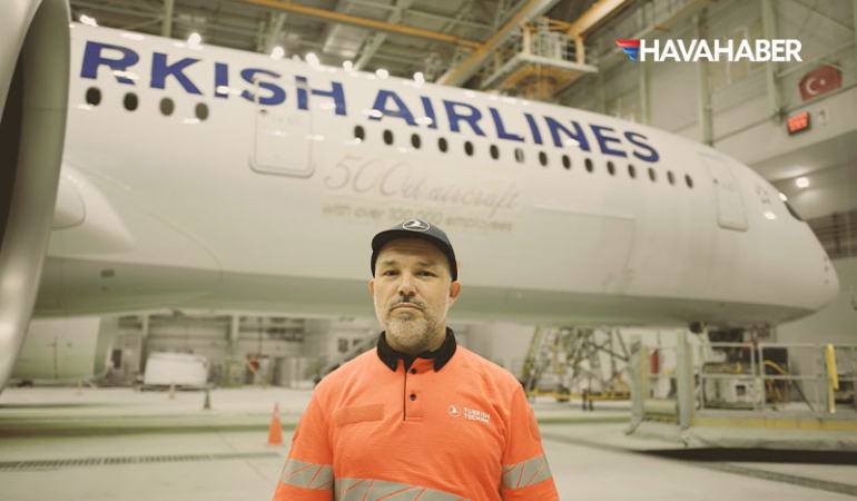 THY’nin-gizli-kahramanı--Tam-600-uçağı-elleriyle-boyadı!