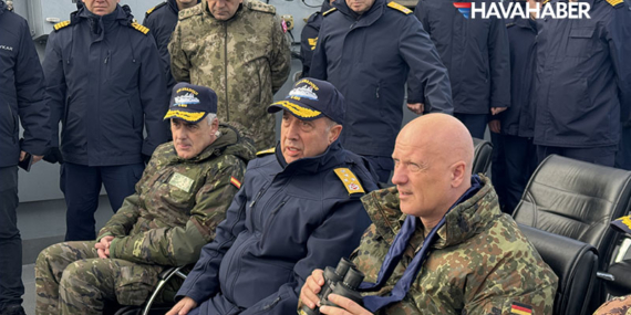 NATO Komutanı gözlerine inanamadı, alkış tufanı koptu! TB3’ün füzesindeki o mesaj olay oldu: “Sınır tanımaz…”