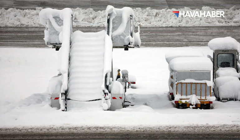 uçak-kar-lufthansa