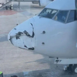 Garuda-Indonesia-uçağının-burnu-parçalandı--'Hasarın-nedeni-henüz-bilinmiyor...'