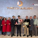 Gökyüzüne-Veda--48-Yıllık-Efsane-Kariyer-Sona-Erdi!-Kaptan-Pilot-Gökhan-Özyarın-Emekli-Oldu