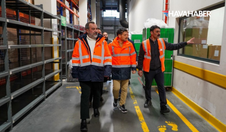 TGS'de bayram mesaisi Genel Müdür Akyurt sahadaydı! İstanbul Havalimanı’nda personele moral ziyareti...