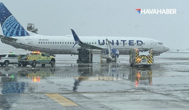 United uçağı kar
