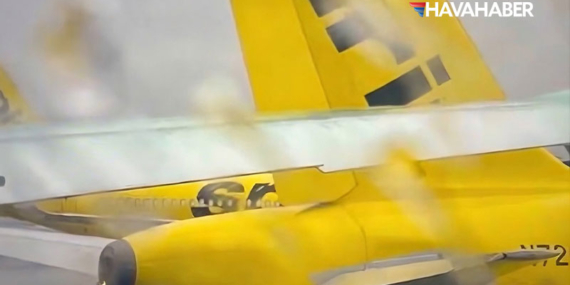 Newark Havalimanı’nda iki uçak temas etti! Yolcular tahliye edildi