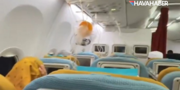 Bali-Cakarta Seferinde Oksijen Maskesi Paniki Sriwijaya Air Uçağında Beklenmedik Olay!