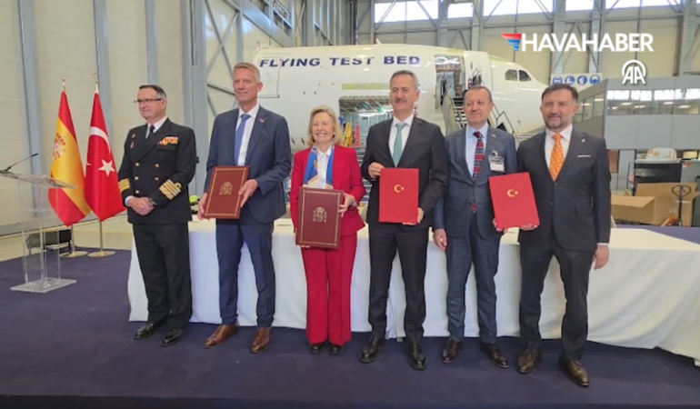 Türkiye’den Avrupa’ya İlk İnsanlı Askerî Jet İhracatı HÜRJET İçin İmzalar Atıldı