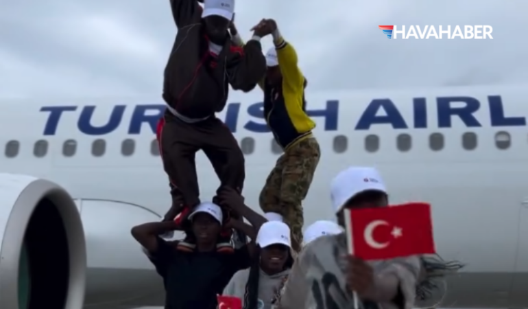 Ugandalı Dans Grubu Hypers Kids Africa’dan THY’ye Teşekkür Mesajı