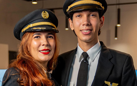 Copa Airlines Pilotundan Anneler Günü’nde Duygulandıran Sürpriz