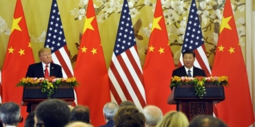trump şi