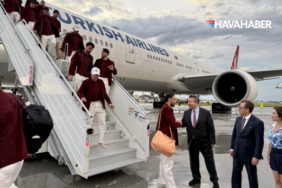 A Milli Futbol Takımı Dünya Kupası için ABD'de THY uçağıyla geldiler