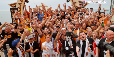 Acun Ilıcalı, Hull City Taraftarlarıyla Corendon Hydros Club Kemer’de Buluştu!