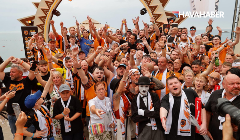 Acun Ilıcalı, Hull City Taraftarlarıyla Corendon Hydros Club Kemer’de Buluştu!
