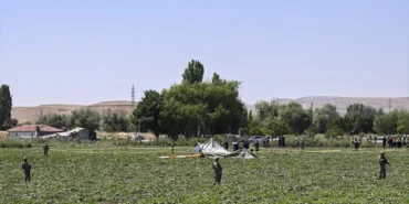 Ankara'da düşen helikopterdeki pilotlardan biri hayatını kaybetti