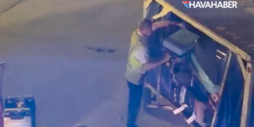 Geciken Delta seferinde örnek davranış Pilot yolcuların bagajlarını kendi elleriyle yükledi