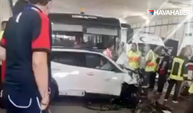 Antalya Havalimanı apronunda kaza! İki araç çarpıştı, ambulanslar sevk edildi