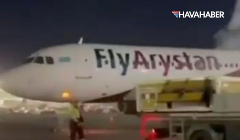 FlyArystan uçağı bakım sırasında alev aldı! Bir çalışan yaralandı