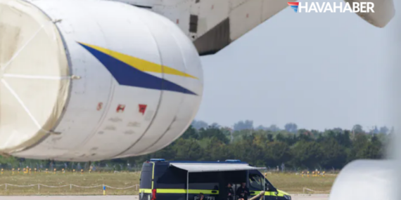 Leipzig Havalimanı Yakınında Güvenlik Alarmı: Şüpheli Cisim Bulundu, DHL Uçağı Havada Cisimle Çarpıştı