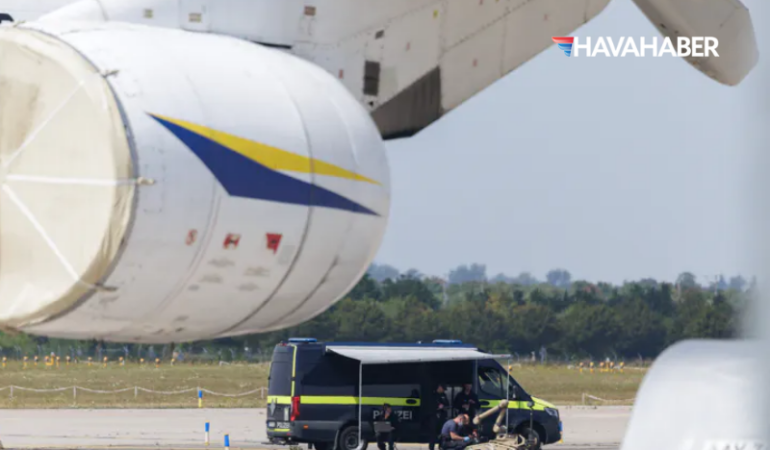 Leipzig Havalimanı Yakınında Güvenlik Alarmı Şüpheli Cisim Bulundu, DHL Uçağı Havada Cisimle Çarpıştı
