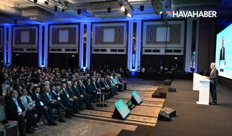 Havacılık dünyası İstanbul’da buluştu! Uraloğlu Türkiye gerçek bir kavşak noktası haline geldi